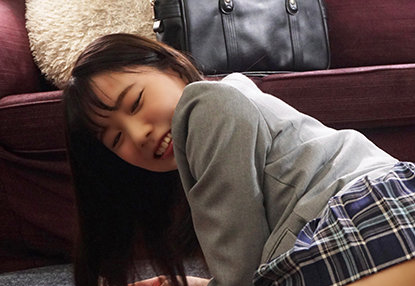 【ブラコン女子高生】兄にカノジョが出来たことが面白くないお嬢さん”私で練習して♪”と強引に彼の初めてを奪う〈石川澪〉