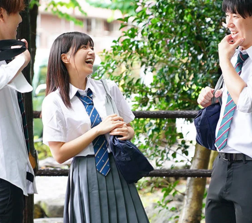 【親友NTR】「いつか犯したいと思ってた…」昔から知人の女がスケベに成長し...我慢の限界に達した学生が犯しちゃう！根尾あかり