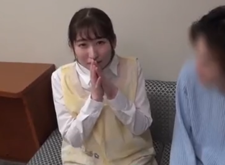 【シロウト保育士】おっとりほのぼの系のデカパイ先生が女に飢えた童貞男子くんを優しく包み込んじゃうｗ