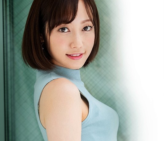 上品で清楚な見た目の美人教師・カレシと別れて3年ご無沙汰で欲求不満が爆発するデビュー作★滝川由季★