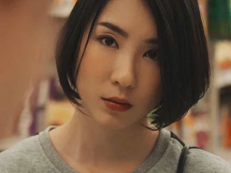 【熟女】夜勤中の青年に人妻が迫る！駐車場で交わしたキスをきっかけに体を重ね朝まで快感に溺れる背徳の一夜■舞原聖