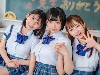 【ハーレム】合宿研修で出会った三人の美女から同時に求められる！憧れの新人講師が止まらない愛に翻弄される夜！