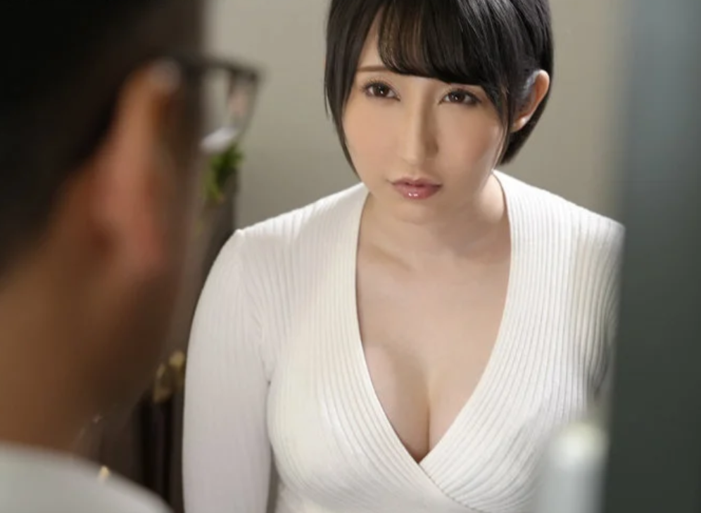 【巨乳妻】会社のお得意様の男のセクハラをうっかり自宅に招いてしまい…美人・寝取られ・不倫■奥美遥