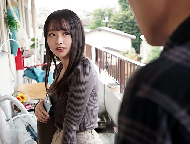 【巨乳美女】悪臭に嫌気がさしていた女性。ある日隣のオヤジにごみが散乱する汚部屋へと連れ込まれてしまい…■中山ふみか