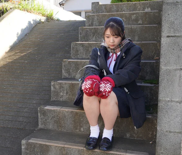 【キメセクJK】親ガチャに失敗し捨てられた少女が生活の為は始めた怪しい仕事で監禁されお薬で壊されてしまう■二葉エマ