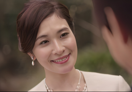 【義理母】”今日からあなたも立派な大人ね…♡”卒業を祝いに来てくれた熟女がエロくて悶々としてたが…■米倉穂香