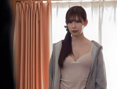 【お隣の若妻】無関心な旦那と違い些細な変化に気づく隣の若造に心が堕ちた人妻はいつの間にか身体を求め合い…■明里つむぎ