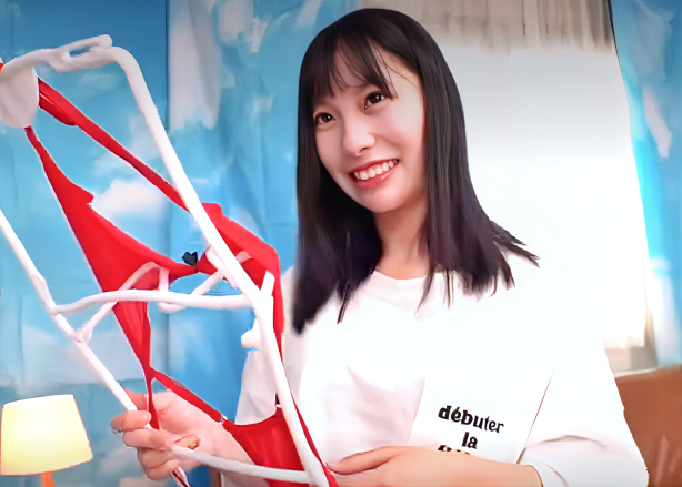 【エロ水着】”ホントにこれ着るんですか…？ｗ”清楚なJD達をナンパして過激な恰好を撮らせてもらったらアソコが濡れててｗ