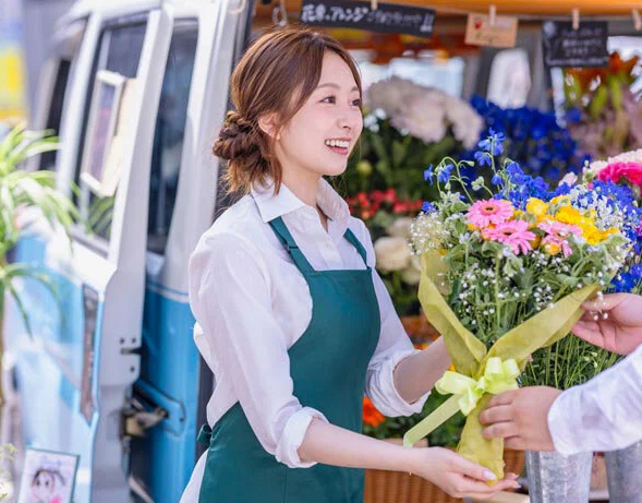 【妊活】”子作りの為に他の男と寝てくれないか？”寝取られてる妻を見て勃起するED夫がSNSで寝取り依頼をして■青空ひかり