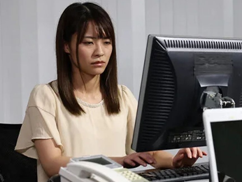 【ながえスタイル】~若妻レイプ~「周りに知られたくないんだろ？」弱みを握られた人妻が言うがままに犯されてしまい…