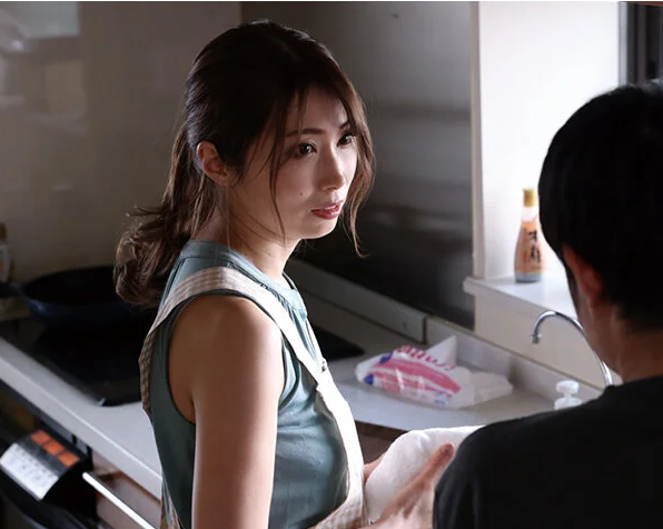 【ながえスタイル】”ヤりたければ私の身体を使いなさい…”性に目覚め暴走しそうな夫の連れ子を止めようと自身を差し出す