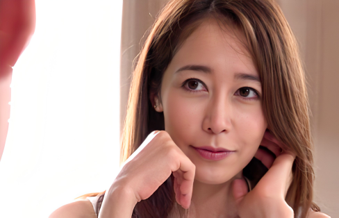 【叔母】”小さい頃はよくキミの身体洗ってあげてたのよ？”子供の頃見た憧れのおばが妖艶な美しさで入浴中の甥に迫り…